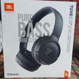 JBL Tune 510BT Wireless Headphones - Black